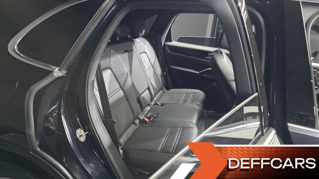 Porsche CAYENNE 3.0 купить на сайте DeffCars