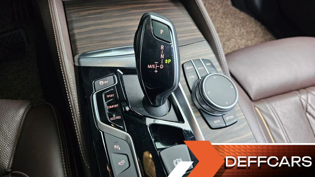 BMW 5-SERIES 520d M Sport Package Plus купить на сайте DeffCars