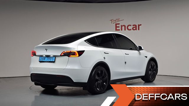 Tesla MODEL Y RWD купить на сайте DeffCars