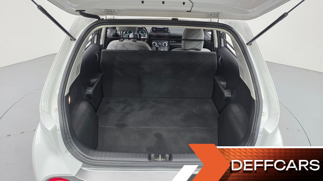 Hyundai CASPER Van Smart купить на сайте DeffCars