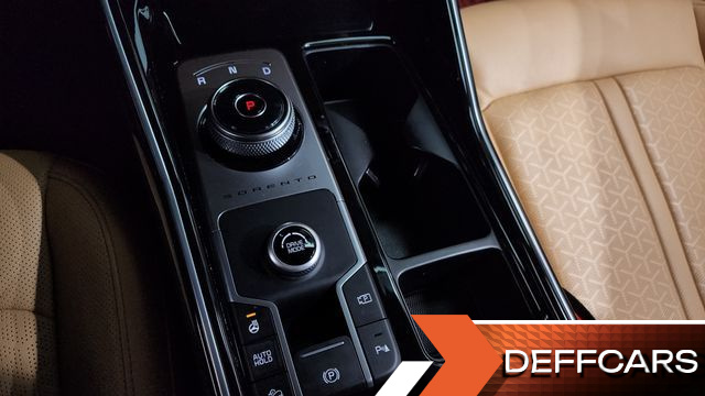 Kia SORENTO HEV 1.6 2WD Noblesse купить на сайте DeffCars