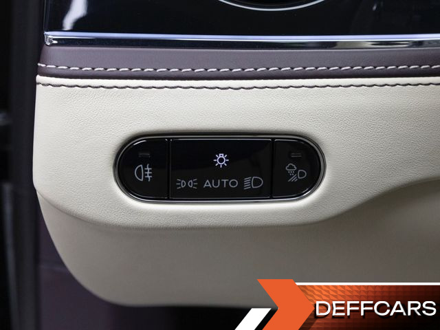 Bentley FLYING SPUR 4.0 Azure купить на сайте DeffCars