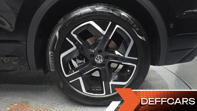Volkswagen TOUAREG 3.0 TDI Prestige купить на сайте DeffCars