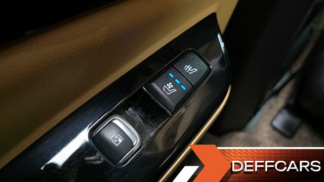 Kia CARNIVAL 9-Seater Signature купить на сайте DeffCars
