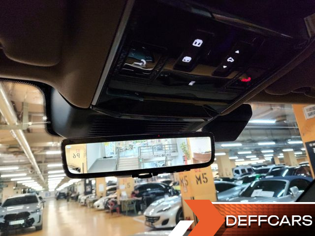 Land Rover RANGE ROVER D350 HSE купить на сайте DeffCars