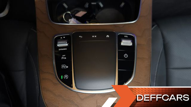Mercedes E-CLASS E220d 4MATIC Exclusive купить на сайте DeffCars