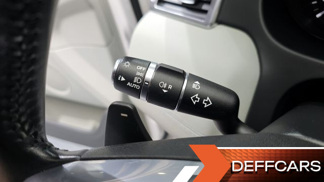 Land Rover DISCOVERY SPORT 2.0 TD4 SE (150PS) купить на сайте DeffCars