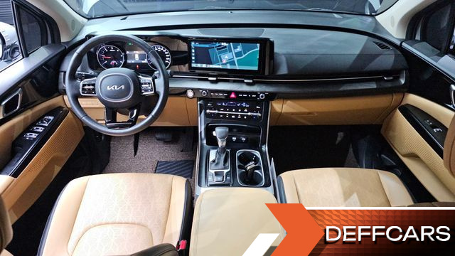 Kia CARNIVAL 9-Seater Prestige купить на сайте DeffCars