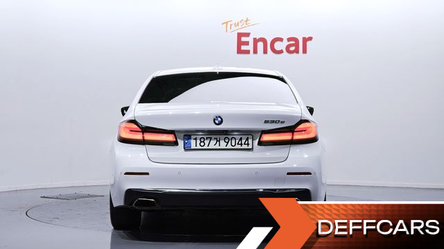 BMW 5-SERIES 530e Luxury купить на сайте DeffCars