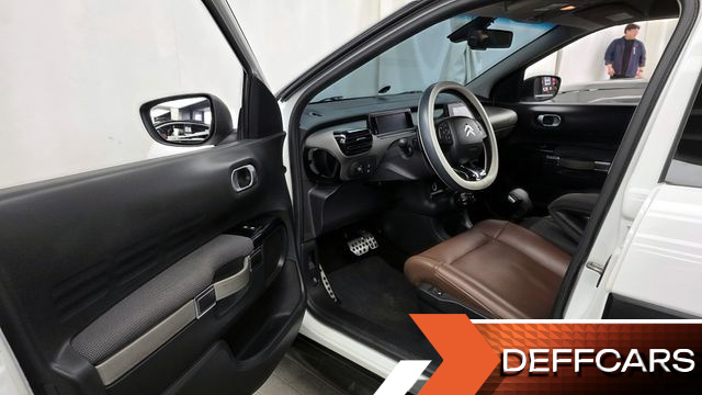 Citroen C4 CACTUS 1.6 BlueHDi Feel купить на сайте DeffCars