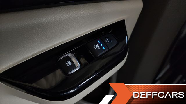 Kia CARNIVAL Gasoline 7-Seater Hi-Limousine Signature купить на сайте DeffCars