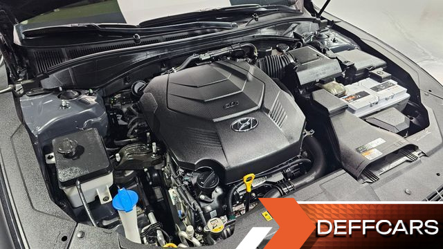 Hyundai GRANDEUR 3.3 Calligraphy купить на сайте DeffCars