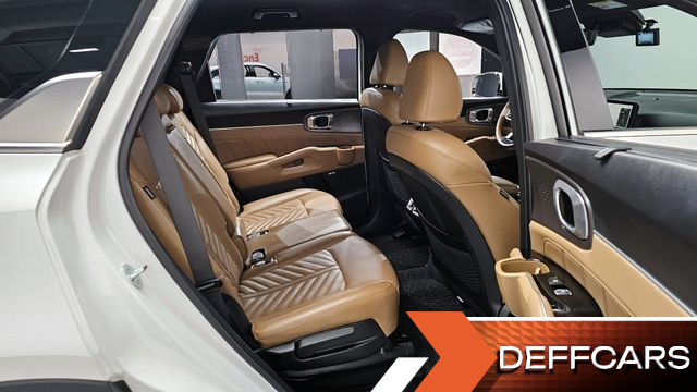 Kia SORENTO Gasoline 2.5T 4WD Signature купить на сайте DeffCars
