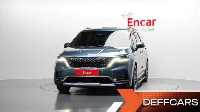 Kia CARNIVAL 9-Seater Signature купить на сайте DeffCars
