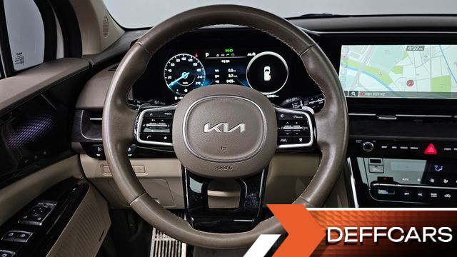 Kia CARNIVAL 7-Seater Signature купить на сайте DeffCars