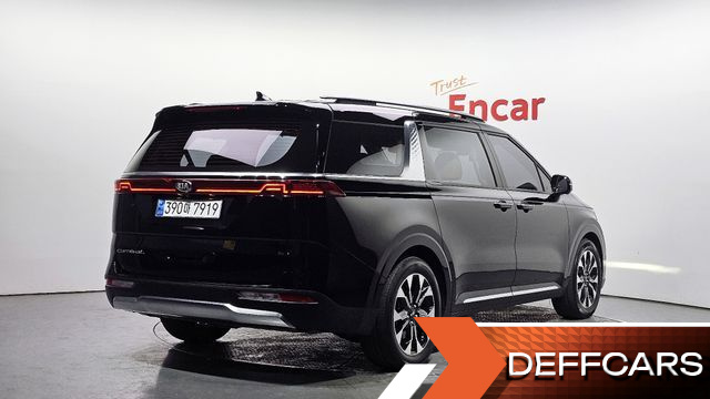 Kia CARNIVAL 9-Seater Noblesse купить на сайте DeffCars
