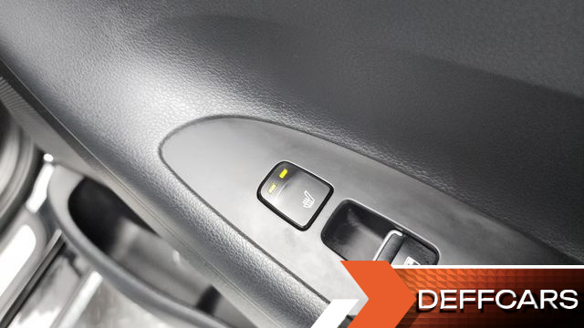 Hyundai GRANDEUR 2.5 Premium Choice купить на сайте DeffCars
