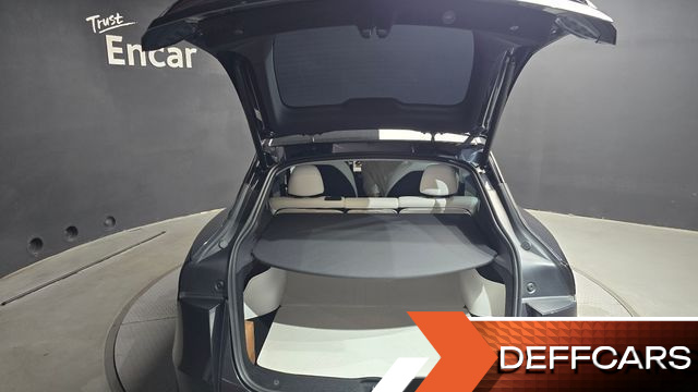 Tesla MODEL Y Long Range AWD купить на сайте DeffCars