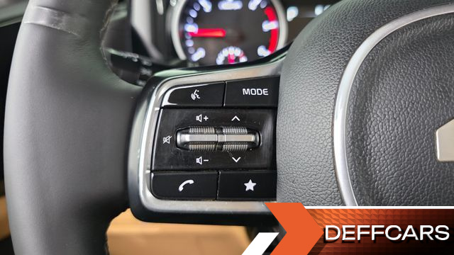 Kia CARNIVAL 9-Seater Prestige купить на сайте DeffCars