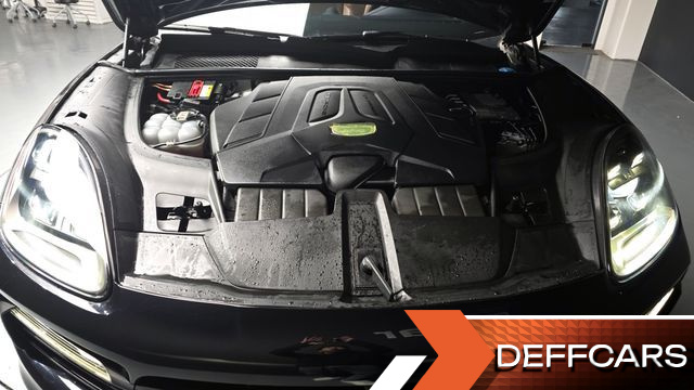 Porsche CAYENNE 3.0 купить на сайте DeffCars