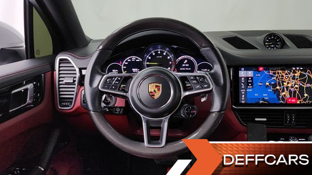 Porsche CAYENNE 3.0 E-Hybrid Coupe купить на сайте DeffCars