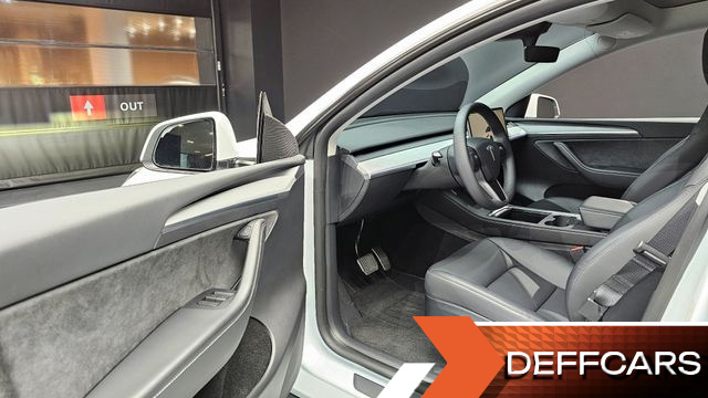 Tesla MODEL Y RWD купить на сайте DeffCars