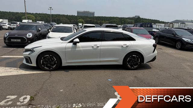 Kia K5 2.0 Prestige купить на сайте DeffCars