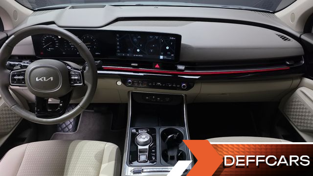 Kia CARNIVAL Gasoline 9-Seater Signature купить на сайте DeffCars