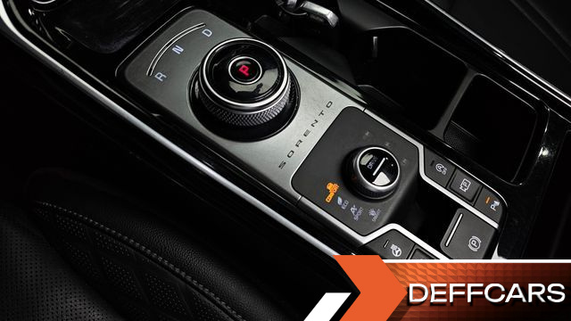 Kia SORENTO Gasoline 2.5T 4WD Gravity купить на сайте DeffCars