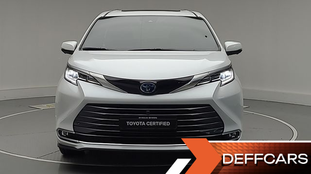 Toyota SIENNA 2.5 Hybrid 2WD купить на сайте DeffCars