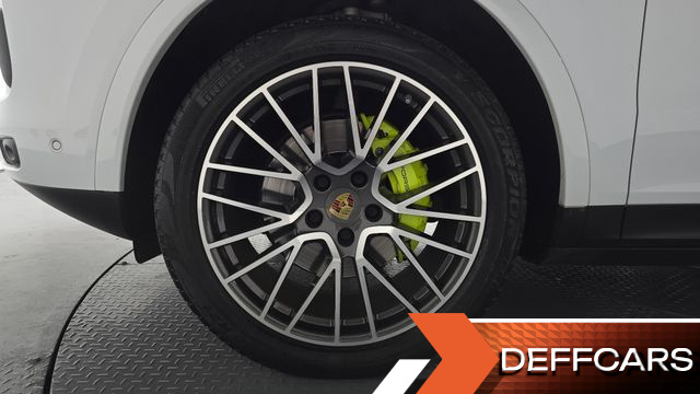 Porsche CAYENNE 3.0 E-Hybrid Coupe купить на сайте DeffCars
