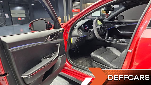 Kia STINGER 2.0 Turbo 2WD Platinum купить на сайте DeffCars