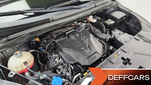 Kia CARNIVAL Gasoline 9-Seater Hi-Limousine Signature купить на сайте DeffCars