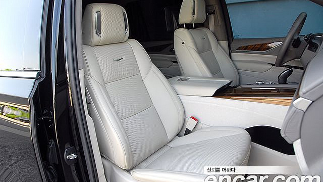 Cadillac ESCALADE 6.2 ESV ESV Premium Luxury Platinum купить на сайте DeffCars