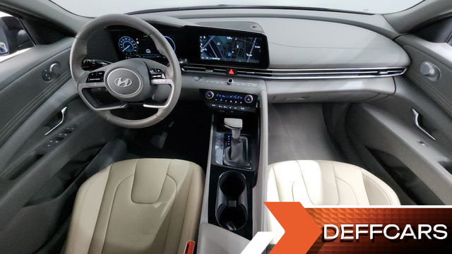 Hyundai AVANTE Inspiration купить на сайте DeffCars