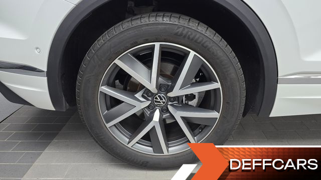 Volkswagen TOUAREG 3.0 TDI Prestige купить на сайте DeffCars