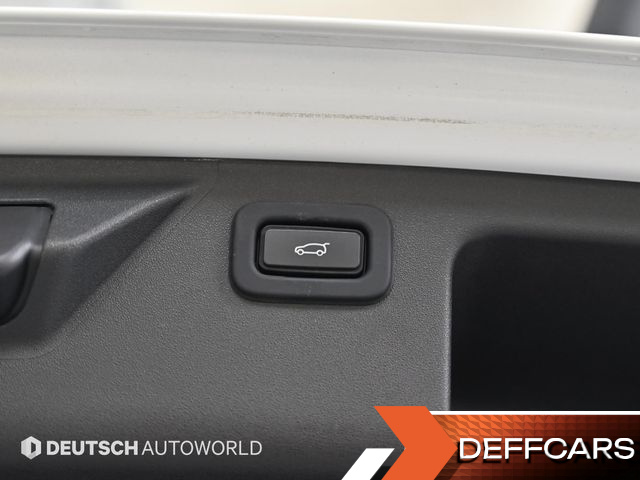 Land Rover DISCOVERY SPORT D200 S купить на сайте DeffCars