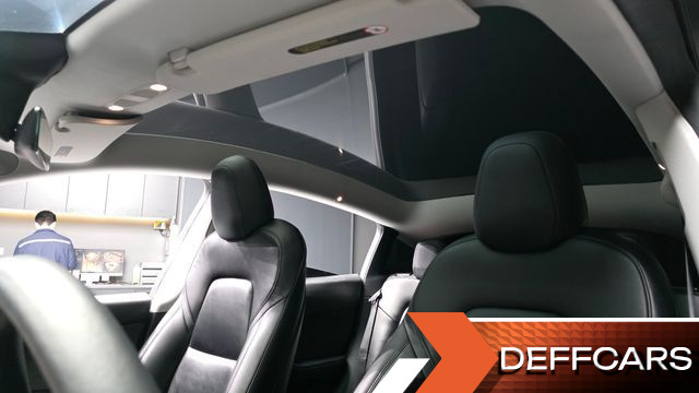 Tesla MODEL Y Standard Range RWD купить на сайте DeffCars