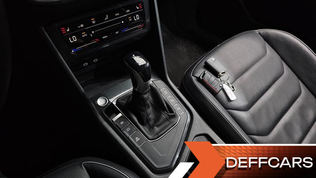 Volkswagen TIGUAN 2.0 TDI Premium купить на сайте DeffCars