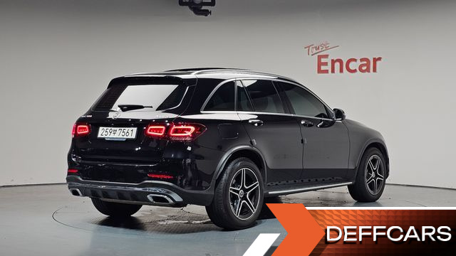 Mercedes GLC-CLASS GLC300 4MATIC Premium купить на сайте DeffCars