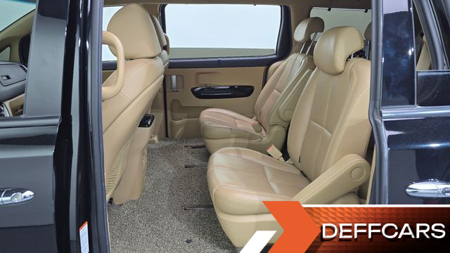 Kia CARNIVAL Gasoline 9-Seater Noblesse Special купить на сайте DeffCars