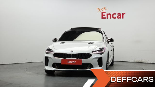 Kia STINGER 2.0 Turbo AWD Platinum купить на сайте DeffCars