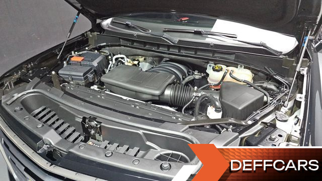 Cadillac ESCALADE 6.2 Premium Luxury Platinum купить на сайте DeffCars