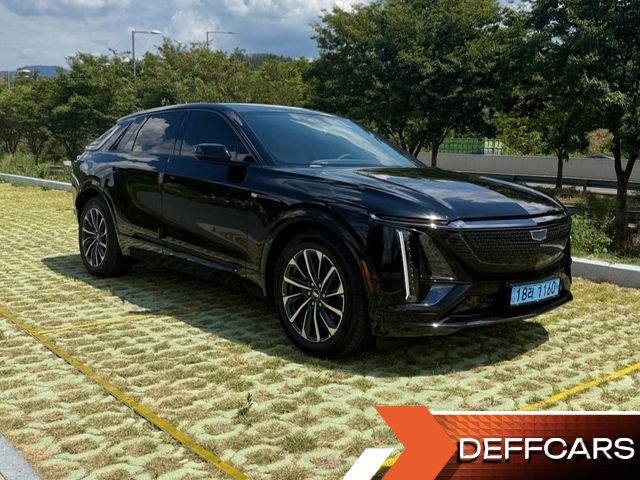Cadillac LYRIQ Sport купить на сайте DeffCars