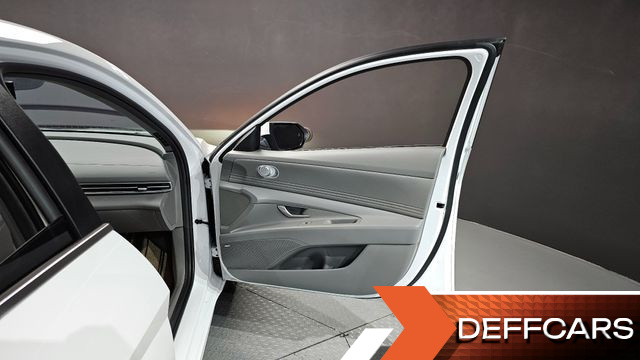 Hyundai AVANTE 1.6 Inspiration купить на сайте DeffCars