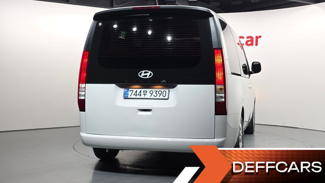 Hyundai STARIA L3.5 Tourer 11-Seater Modern купить на сайте DeffCars