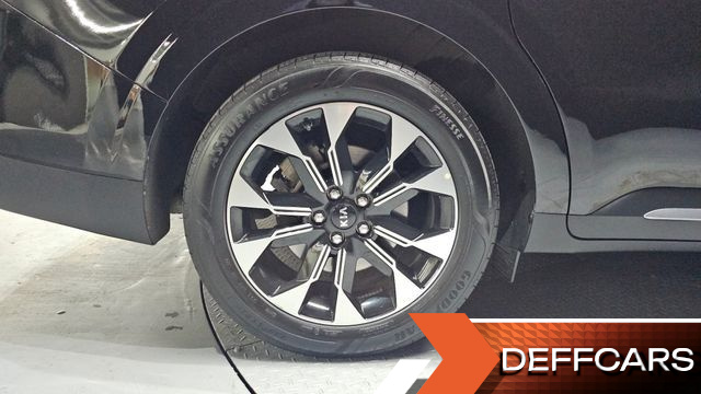 Kia CARNIVAL 9-Seater Noblesse купить на сайте DeffCars