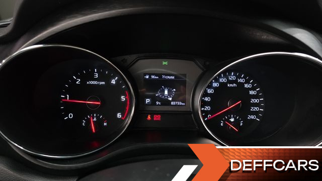 Kia CARNIVAL 9-Seater Luxury купить на сайте DeffCars