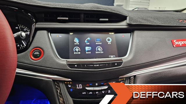 Cadillac XT5 3.6 Premium AWD купить на сайте DeffCars