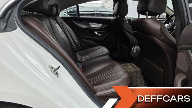 Mercedes CLS-CLASS CLS300d AMG Line купить на сайте DeffCars
